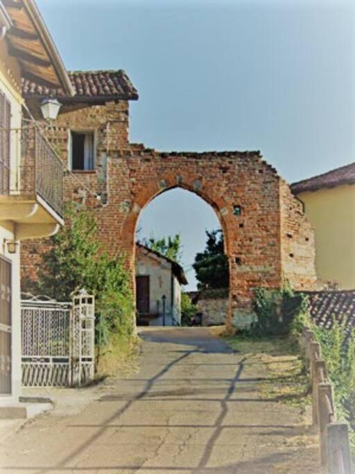 Host Civico 4 Apartamento Montafia Exterior foto